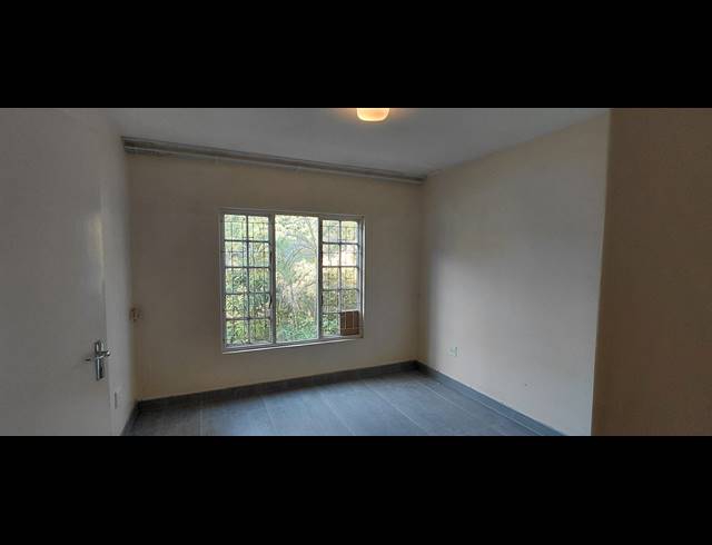 3 BEDROOM APARTMENT FOR SALE IN MANOR GARDENS